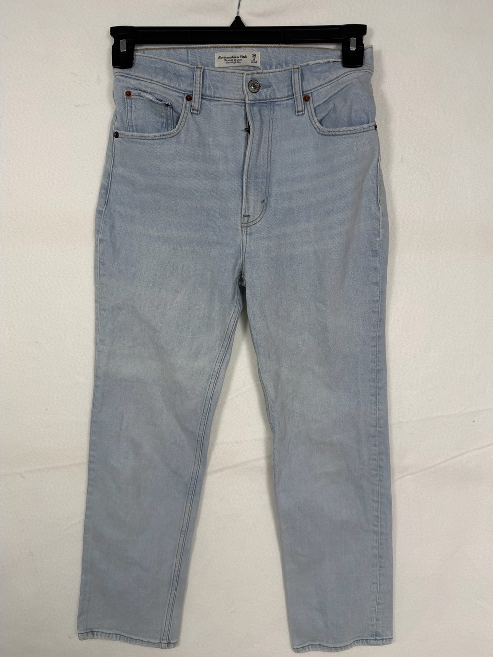 Abercrombie & Fitch The Ankle Straight Ultra High Rise Jeans light wash